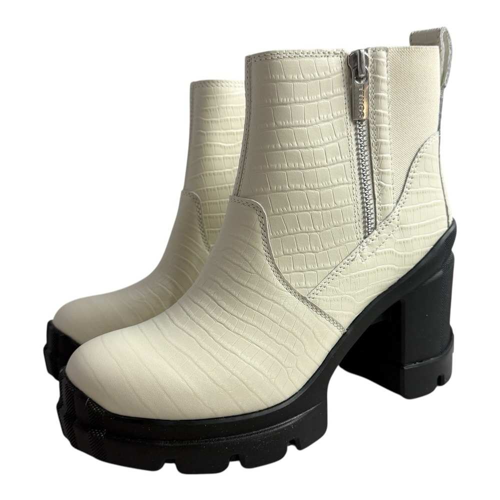 NIB Women's Sorel CARIBOU X Waterproof Heel Chelsea Chalk‎ Ankle Boots Size 9 M